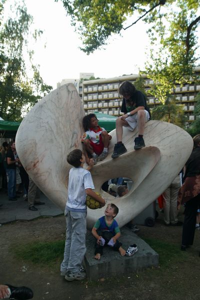 2002_2040.jpg